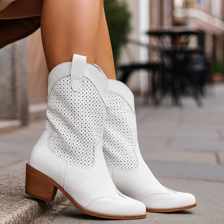 Damskie kowbojki z klasycznym wykończeniem