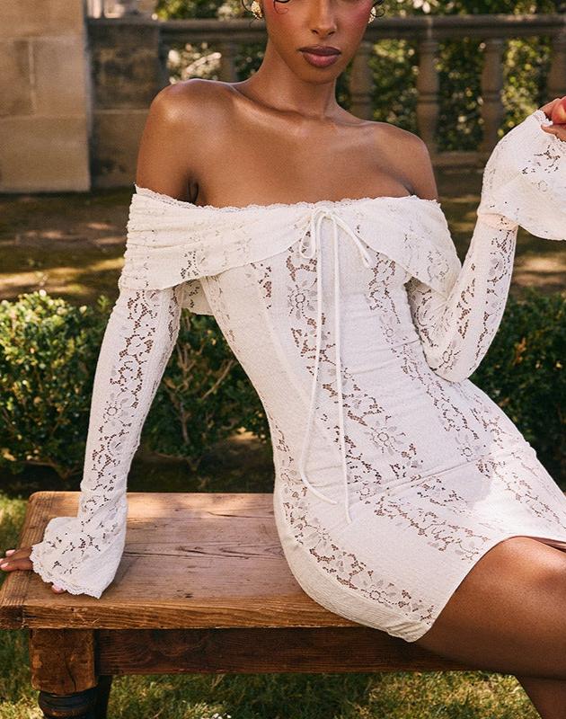 Wyjątkowa sukienka na wesele wieczorowa asymetryczna mini