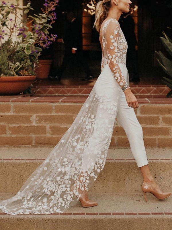 Elegancki biały kombinezon ślubny z długim rękawem dla kobiet